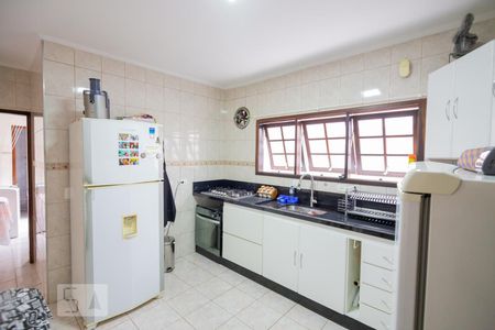 Casa de condomínio à venda com 250m², 3 quartos e 2 vagasCozinha