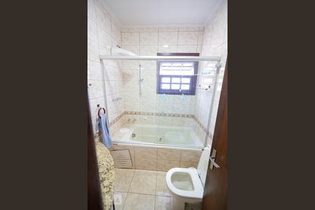 Casa de condomínio à venda com 250m², 3 quartos e 2 vagasSuite