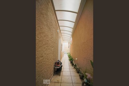 Casa de condomínio à venda com 250m², 3 quartos e 2 vagasLavanderia