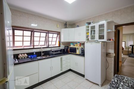 Casa de condomínio à venda com 250m², 3 quartos e 2 vagasCozinha