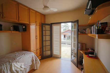 Casa de condomínio à venda com 250m², 3 quartos e 2 vagasQuarto 2