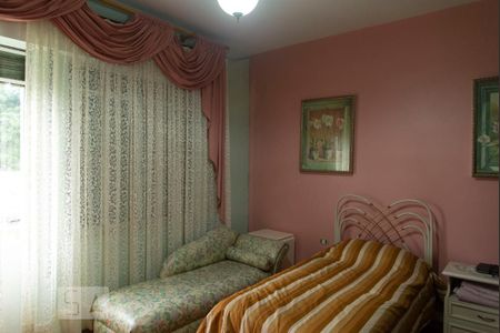 Casa à venda com 365m², 4 quartos e 4 vagasQuarto 3