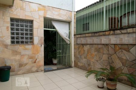 Casa à venda com 365m², 4 quartos e 4 vagasQuintal