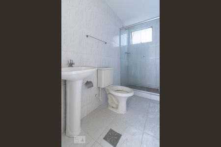 Apartamento para alugar com 55m², 2 quartos e 1 vaga Apartamento para alugar com 55m², 2 quartos e 1 vagaBanheiro