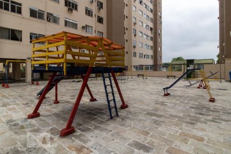Apartamento para alugar com 55m², 2 quartos e 1 vaga Apartamento para alugar com 55m², 2 quartos e 1 vagaÁrea Comum - Playground