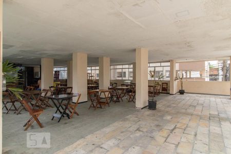Apartamento para alugar com 55m², 2 quartos e 1 vaga Apartamento para alugar com 55m², 2 quartos e 1 vagaÁrea Comum - Bar