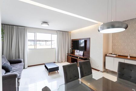 Sala  de apartamento à venda com 4 quartos, 120m² em Palmares, Belo Horizonte