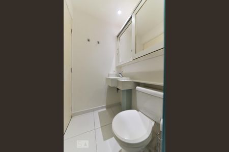 Apartamento para alugar com 65m², 3 quartos e 2 vagasBanheiro da Suíte