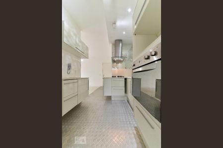 Apartamento para alugar com 65m², 3 quartos e 2 vagasCozinha