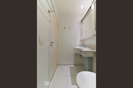 Apartamento para alugar com 65m², 3 quartos e 2 vagasBanheiro da Suíte