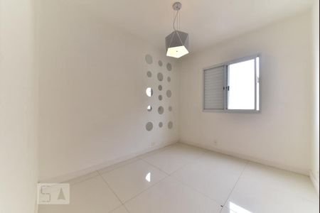 Apartamento para alugar com 65m², 3 quartos e 2 vagasQuarto 2
