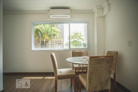 Apartamento à venda com 72m², 2 quartos e 2 vagasSala de Jantar