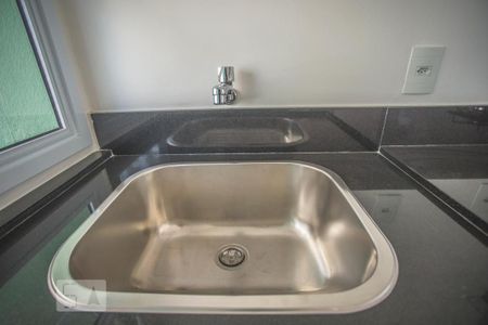 Apartamento à venda com 72m², 2 quartos e 2 vagasÁrea de Serviço - Torneira