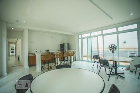 Apartamento à venda com 72m², 2 quartos e 2 vagasÁrea comum - Salão de festas