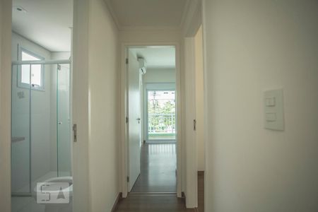 Apartamento à venda com 72m², 2 quartos e 2 vagasCorredor - quartos