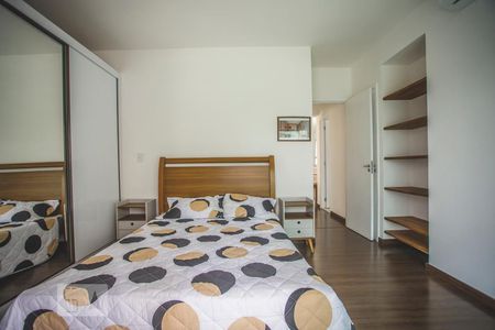 Apartamento à venda com 72m², 2 quartos e 2 vagasSuíte