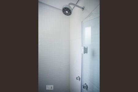 Apartamento à venda com 72m², 2 quartos e 2 vagasBanheiro 2 - Chuveiro