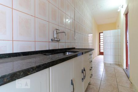 Casa à venda com 130m², 4 quartos e 3 vagasCozinha 01