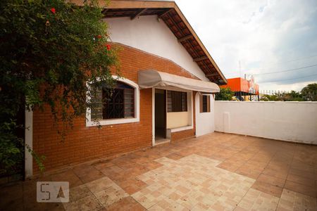 Casa à venda com 130m², 4 quartos e 3 vagasGaragem