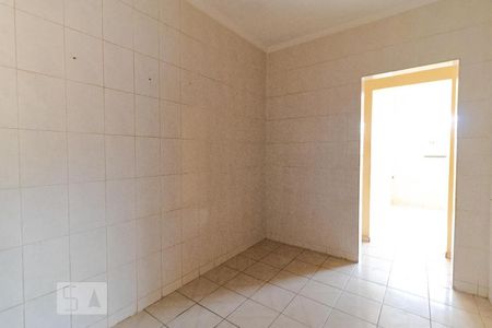 Casa à venda com 130m², 4 quartos e 3 vagasCozinha 02 (Fundos)