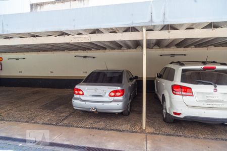 Apartamento para alugar com 220m², 4 quartos e 2 vagas Apartamento para alugar com 220m², 4 quartos e 2 vagasGaragem