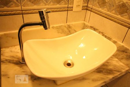 Apartamento para alugar com 74m², 3 quartos e 1 vagaBanheiro