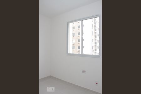 Quarto 01 de apartamento para alugar com 2 quartos, 47m² em Irajá, Rio de Janeiro