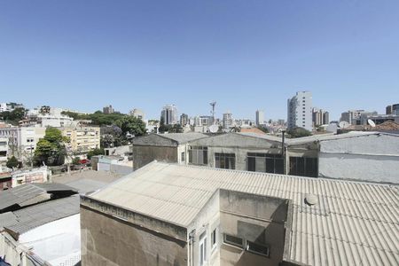 VISTA SALA de apartamento à venda com 1 quarto, 54m² em São João, Porto Alegre