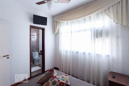 Suíte de apartamento para alugar com 1 quarto, 30m² em Santa Tereza, Belo Horizonte