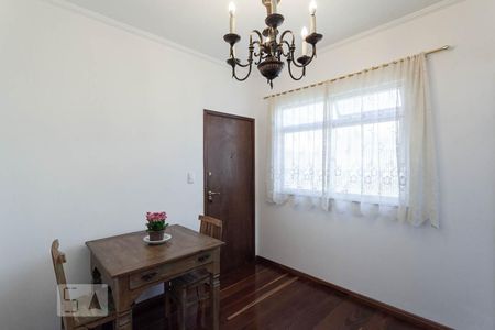 Sala de apartamento para alugar com 1 quarto, 30m² em Santa Tereza, Belo Horizonte