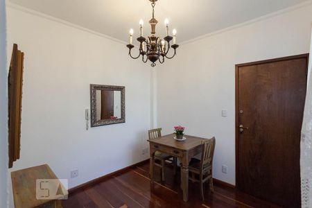 Sala de apartamento para alugar com 1 quarto, 30m² em Santa Tereza, Belo Horizonte