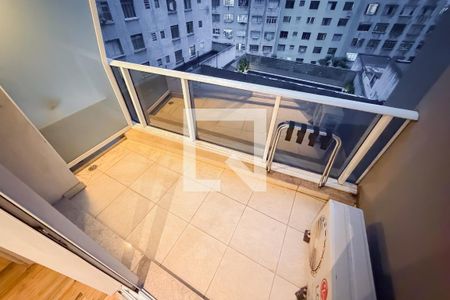 Studio - Varanda de kitnet/studio para alugar com 1 quarto, 22m² em Sé, São Paulo