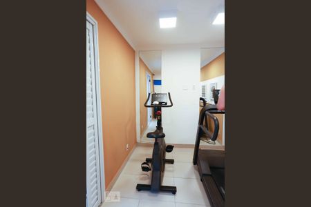 Apartamento à venda com 41m², 2 quartos e sem vagaÁrea comum - Academia