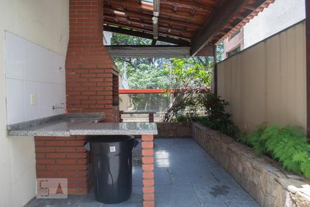 Apartamento para alugar com 180m², 5 quartos e 2 vagas Apartamento para alugar com 180m², 5 quartos e 2 vagasÁrea comum - Churrasqueira