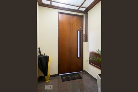 Apartamento para alugar com 180m², 5 quartos e 2 vagas Apartamento para alugar com 180m², 5 quartos e 2 vagashall apartamento