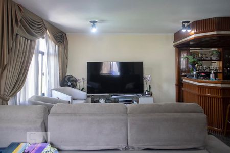 Apartamento para alugar com 180m², 5 quartos e 2 vagas Apartamento para alugar com 180m², 5 quartos e 2 vagassala