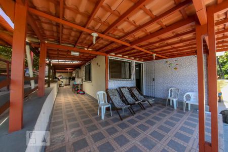 Casa à venda com 700m², 3 quartos e 8 vagasVaranda