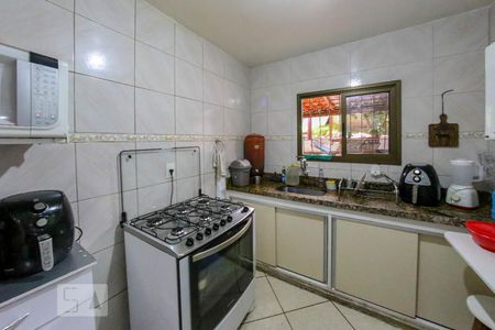 Casa à venda com 700m², 3 quartos e 8 vagasCozinha