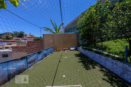 Casa à venda com 700m², 3 quartos e 8 vagasQuadra