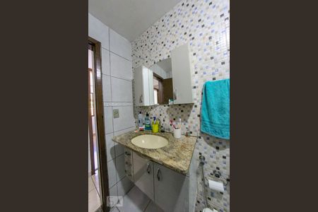 Casa à venda com 700m², 3 quartos e 8 vagasBanheiro Social