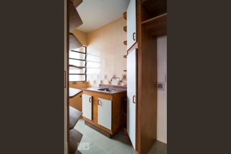 Cozinha de apartamento para alugar com 1 quarto, 52m² em Rio Branco, Porto Alegre