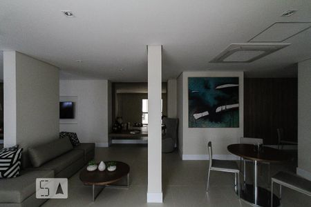Apartamento para alugar com 36m², 1 quarto e 1 vagaÁrea comum - Salão de festas