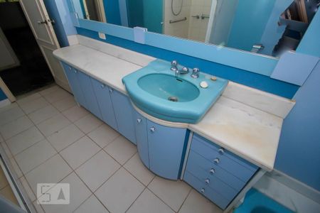 Apartamento à venda com 280m², 3 quartos e sem vagaBanheiro Social 2