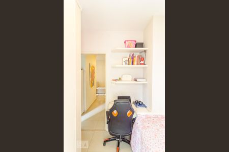 Apartamento à venda com 64m², 3 quartos e 1 vagaQuarto 2