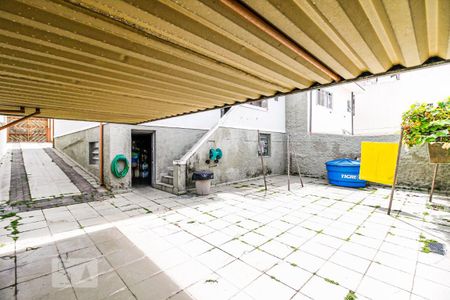 Casa à venda com 225m², 3 quartos e 4 vagasQuintal