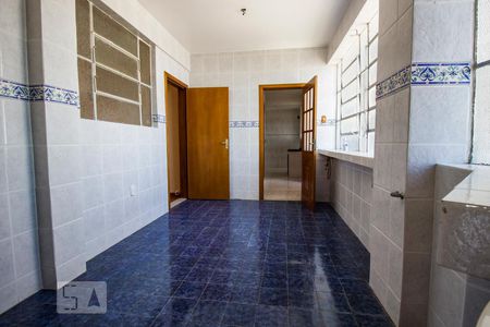 Apartamento à venda com 303m², 5 quartos e sem vagaÁrea de Serviço