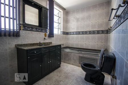 Apartamento à venda com 303m², 5 quartos e sem vagaBanheiro 1