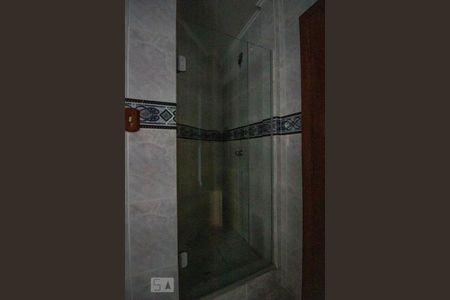 Apartamento à venda com 303m², 5 quartos e sem vagaDetalhe do Banheiro 2