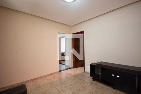 Sala de casa à venda com 3 quartos, 250m² em Bela Vista, Osasco