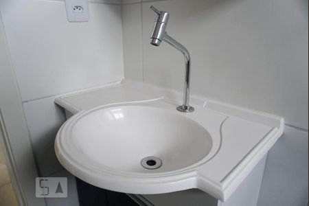 Apartamento para alugar com 55m², 2 quartos e sem vagaBanheiro